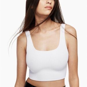 Babaton Aritzia Sculpt Knit Crop White M